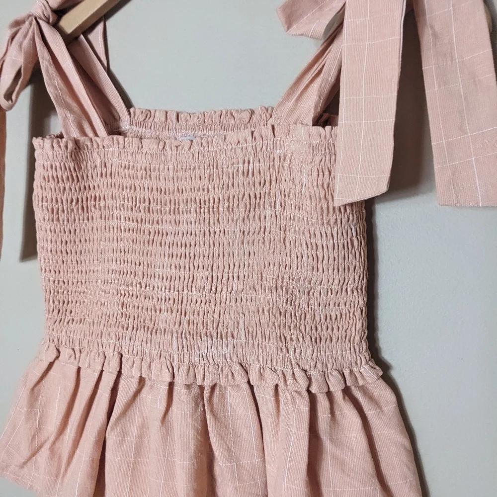 Paper Crane peplum Smocked Top size small - Picture 4 of 6